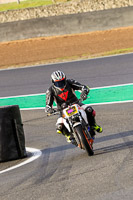 brands-hatch-photographs;brands-no-limits-trackday;cadwell-trackday-photographs;enduro-digital-images;event-digital-images;eventdigitalimages;no-limits-trackdays;peter-wileman-photography;racing-digital-images;trackday-digital-images;trackday-photos